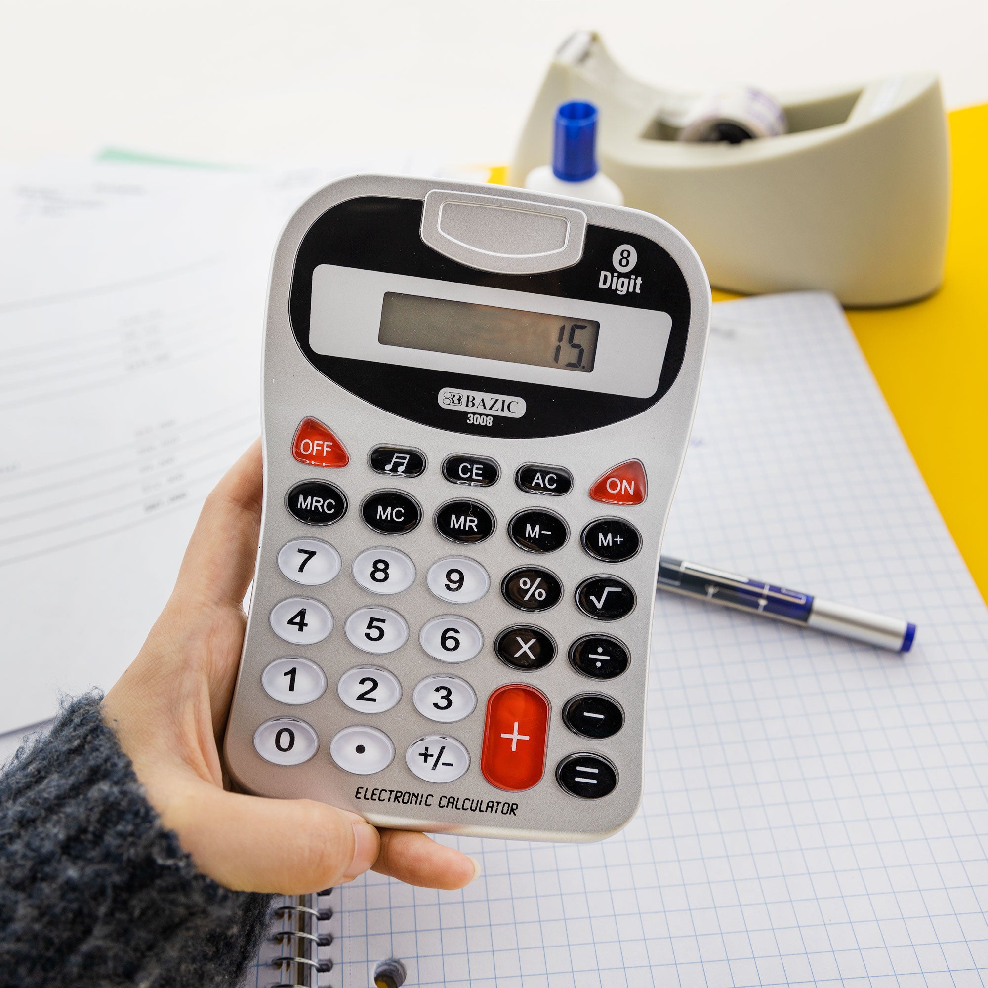 BAZIC 8-Digit Silver Desktop Calculator w/ Tone